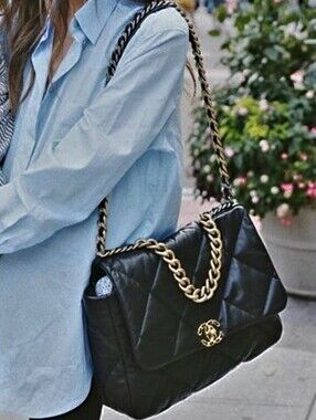 LIKE NEW! Chanel Black Quilted Lambskin Leather 19 Large Maxi Flap Bag 2 TONE
